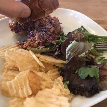 Brown Butter - Vegan pulled pork - Coffee & Tea Near Me - Brooklyn, New York