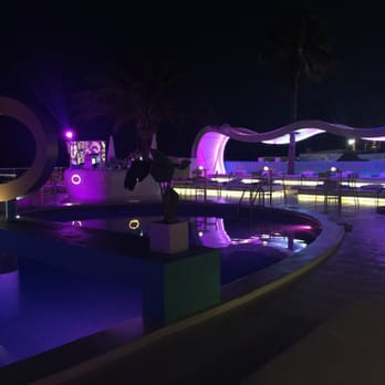 Santos Ibiza - Pool area at night - Hotels Near Me - Platja d'en Bossa, PM