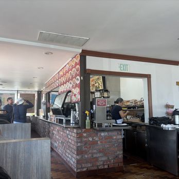 Douglas Burgers #5 - The inside - Fast Food Near Me - Norwalk, California Douglas Burgers #5 - The inside - Fast Food Near Me - Norwalk, California
