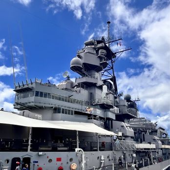 E Noa Tours - U.S.S. Missouri - Tours Near Me - Honolulu, Hawaii