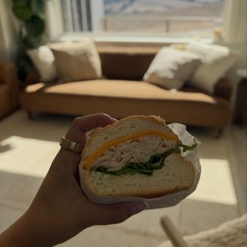 Vineburg Deli - Turkey Sandwich - Delis Near Me - Sonoma, California