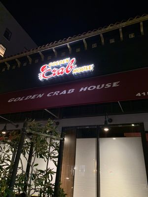 Golden Crab House by null