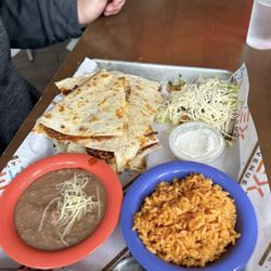 Mex Avenue - Quesadilla