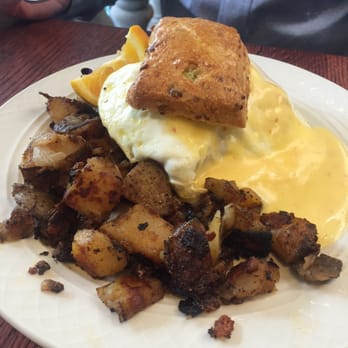 Brown Hound Downtown - Bistro benedict with Gouda biscuits - New American Near Me - Rochester, New York Brown Hound Downtown - Bistro benedict with Gouda biscuits - New American Near Me - Rochester, New York