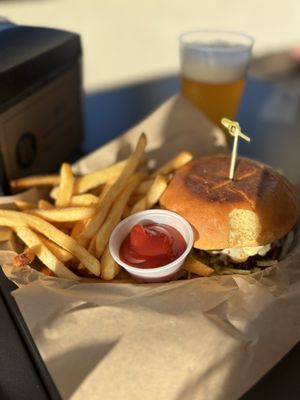 Barrel Brothers Brewing Kitchen & Cocktails by null