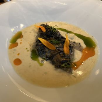 Substance - Attic chat - French Near Me - Paris, 75