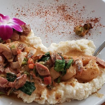 Pisces Rising - Shrimp and grits - Seafood Near Me - Mount Dora, Florida