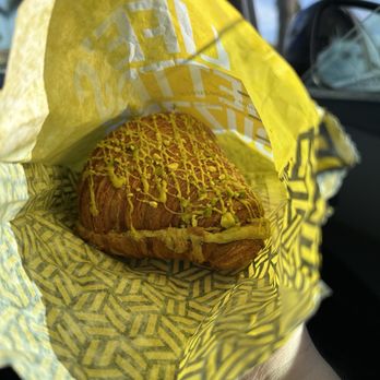 Better Buzz Coffee Costa Mesa - Pistachio croissant - Coffee & Tea Near Me - Costa Mesa, California Better Buzz Coffee Costa Mesa - Pistachio croissant - Coffee & Tea Near Me - Costa Mesa, California