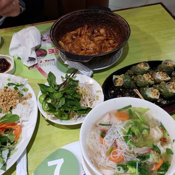 Bistro B - Vietnamese Near Me - Dallas, Texas