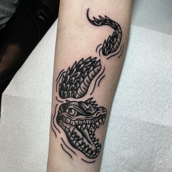 Ninth Paradigm Tattoo - Tattoo Near Me - Orlando, Florida Ninth Paradigm Tattoo - Tattoo Near Me - Orlando, Florida