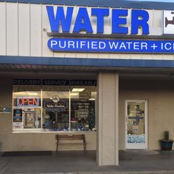 The Water Fountain - NRH storefront