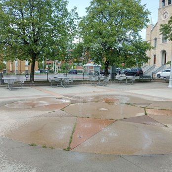 Piazza Dante Park - Hard to capture, but the water fountain is cool, lots of jets. Fun to watch. - Parks Near Me - Ottawa, Ontario