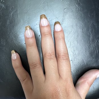 Smiley Nail Spa - Dip French - Nail Salons Near Me - Walnut Creek, California