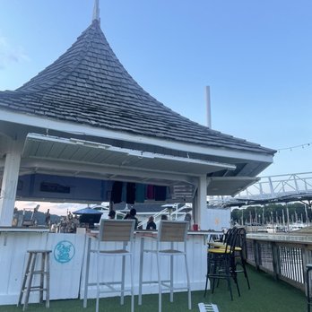 Drift Bar - a drift bar on the deck - Bars Near Me - River Bluff, Kentucky