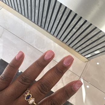 Belgravia Nail Spa - Nail Salons Near Me - Houston, Texas