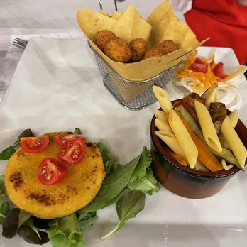 Bagno La Pace - Menù vegetariano - Beaches Near Me - Viareggio, LU