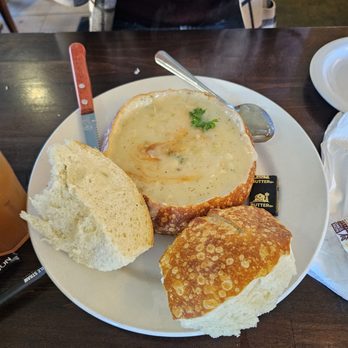 Barbara's Fishtrap - Clam chowder was fire! - Seafood Near Me - Half Moon Bay, California Barbara's Fishtrap - Clam chowder was fire! - Seafood Near Me - Half Moon Bay, California