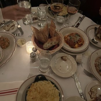 Le Diplomate - Brasseries Near Me - Washington, DC, District of Columbia