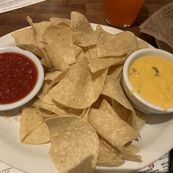 Cheddar's Scratch Kitchen - American Near Me - Longview, Texas