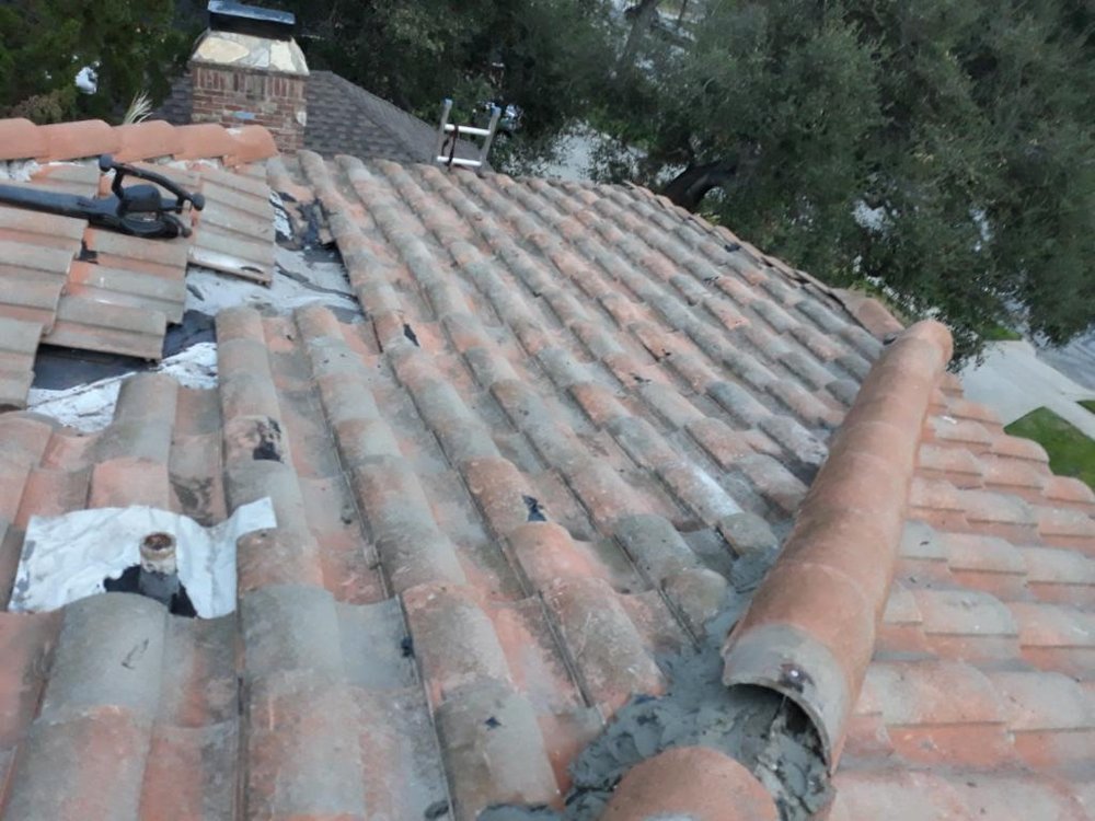 Slide of The Reliable Roof