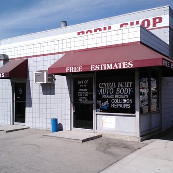 Central Valley Auto Body - Shop front (seen from their entrance from Reseda) - Body Shops Near Me - Northridge, California Central Valley Auto Body - Shop front (seen from their entrance from Reseda) - Body Shops Near Me - Northridge, California