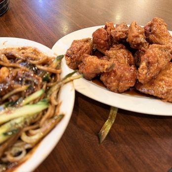 San Tung - Dry Fried Chicken (Wet) Diced Or Wings* Black Bean Sauce Noodles - Chinese Near Me - San Francisco, California San Tung - Dry Fried Chicken (Wet) Diced Or Wings* Black Bean Sauce Noodles - Chinese Near Me - San Francisco, California