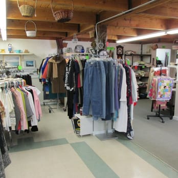 The Ditty Box - A nice bulding - Thrift Stores Near Me - Wells, Maine The Ditty Box - A nice bulding - Thrift Stores Near Me - Wells, Maine