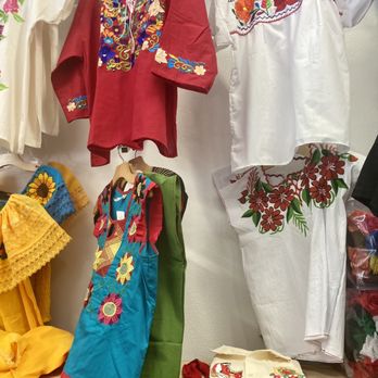 Artesanias Royma - Xx - Traditional Clothing Near Me - Fresno, California