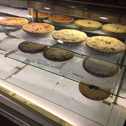 Leiby's Ice Cream House & Restaurant - Pie counter