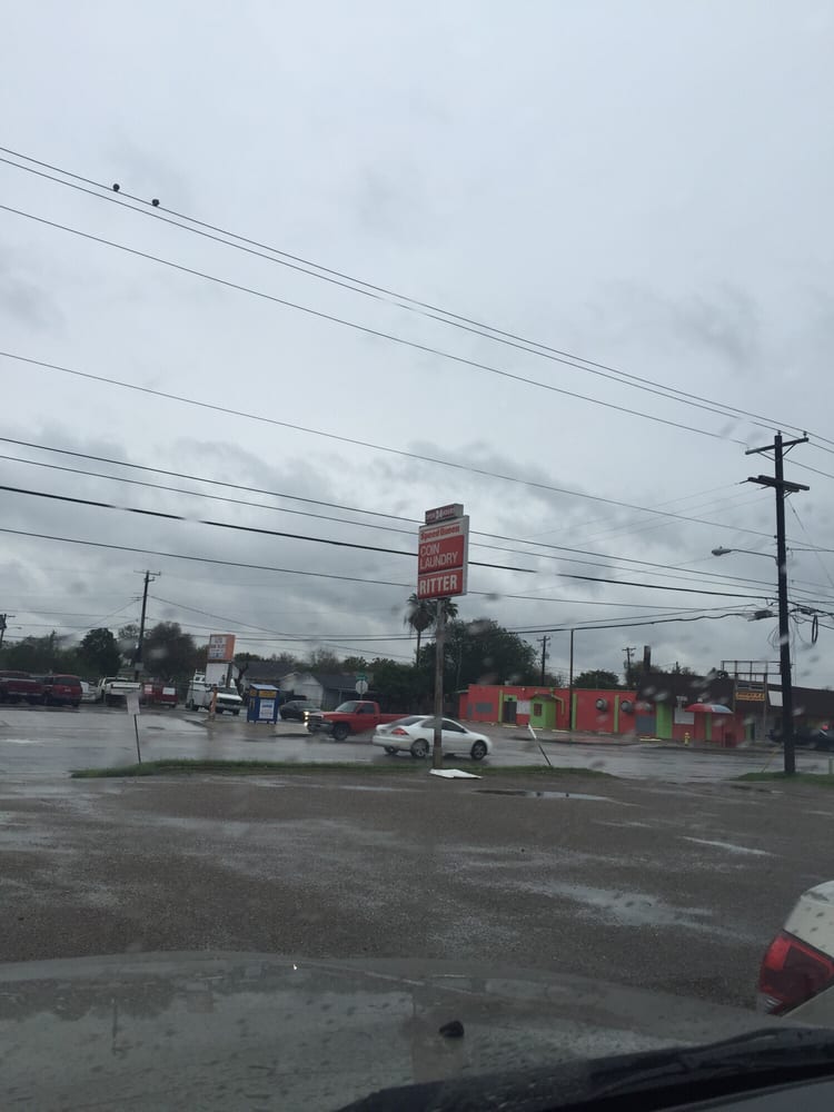 RITTER COIN LAUNDRY 4750 Kostoryz Rd, Corpus Christi, Texas
