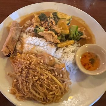 Little Thai Restaurant - All Day Combo - Thai Near Me - Seattle, Washington Little Thai Restaurant - All Day Combo - Thai Near Me - Seattle, Washington