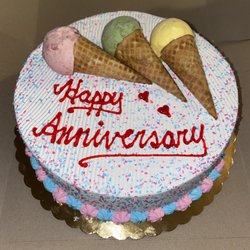 Sweet Dynasty - 6/03/23 - Medium 8" coffee & taro ice cream cake $56.xx