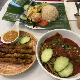 Hainanese Chicken Hainanese Chicken