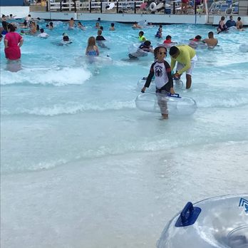 Red Oaks Waterpark - Wave pool - Water Parks Near Me - Madison Heights, Michigan Red Oaks Waterpark - Wave pool - Water Parks Near Me - Madison Heights, Michigan