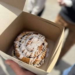 Cinnamon Roll Cinnamon Roll