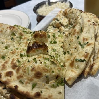 Cafe India - Garlic Basil Naan and Bullet Naan - Indian Near Me - Lynnwood, Washington