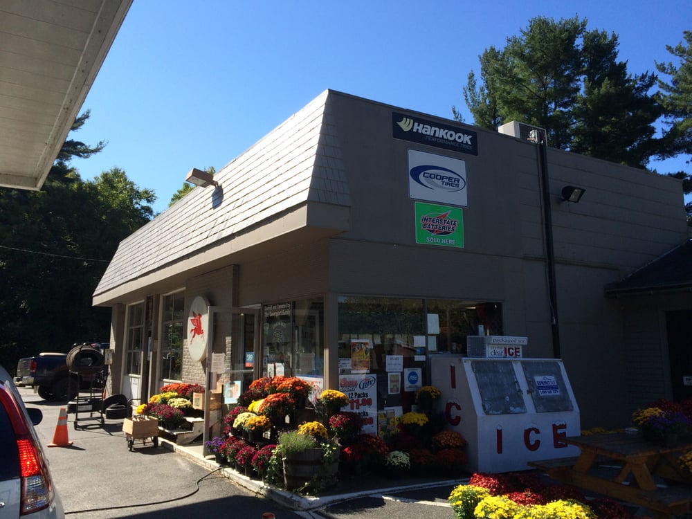 DAVENPORT’S SERVICE STATION Updated August 2024 269 Mohawk Trl