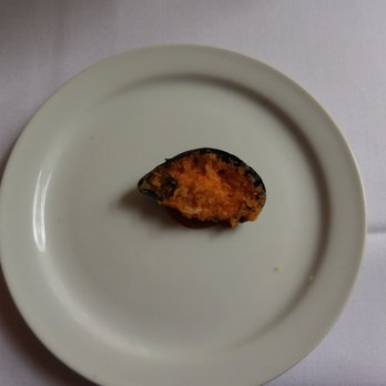 Elizabeth On 37th - Amuse-bouche spicy mussel - New American Near Me - Savannah, Georgia
