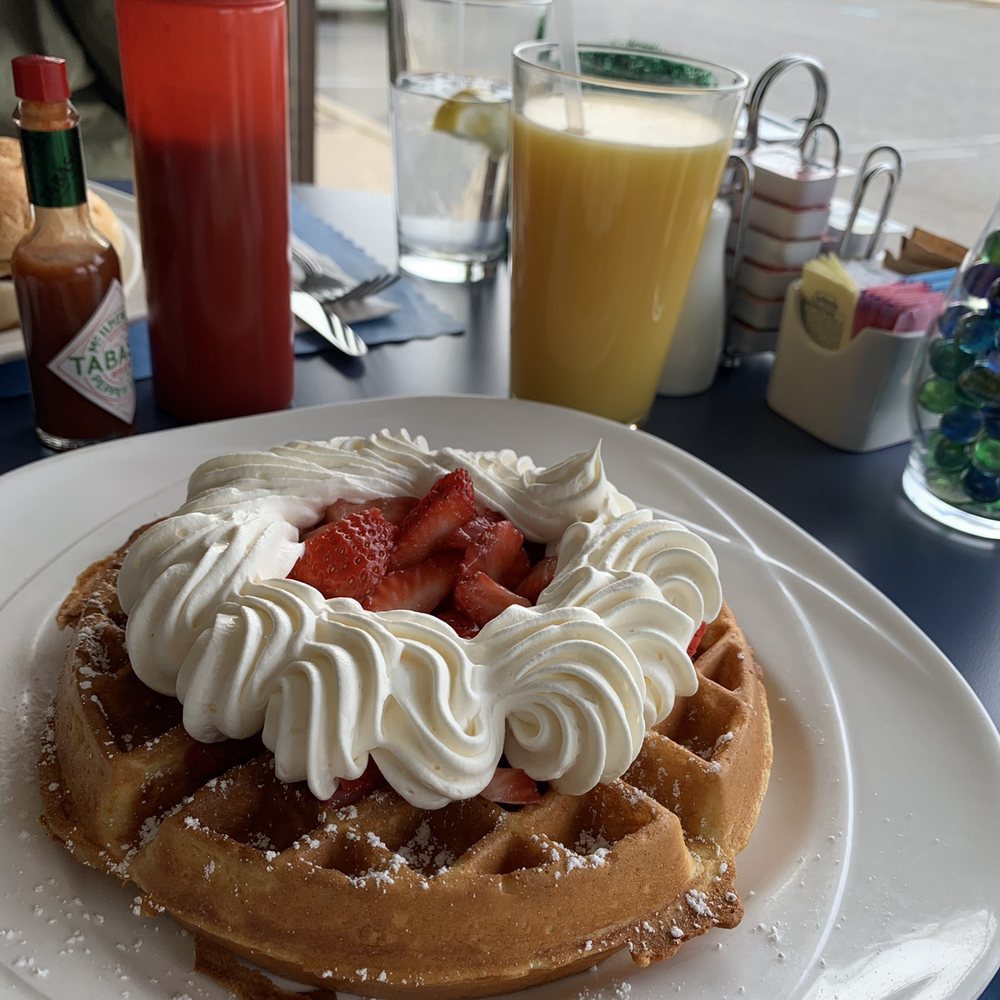 Blue Peach Cafe - Belgian Waffle topped with strawberries - Breakfast & Brunch Near Me - Manasquan, New Jersey