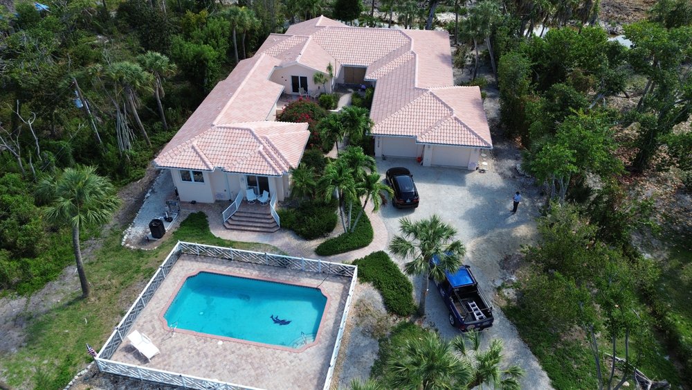 Slide of Salvo Roofing