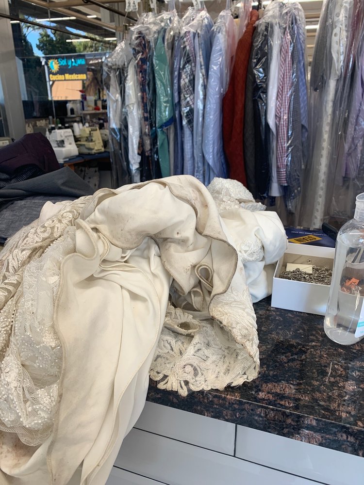 OAK PARK CLEANERS Updated October 2024 21 Photos & 99 Reviews