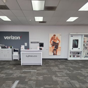 Verizon - Mobile Phones Near Me - Blythe, California Verizon - Mobile Phones Near Me - Blythe, California