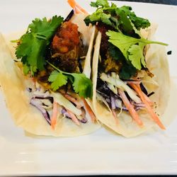 Roustabouts - Pulled Pork Tacos