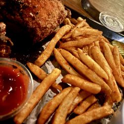 Bar Sovereign - Korean fried Nashville hot chicken!!!