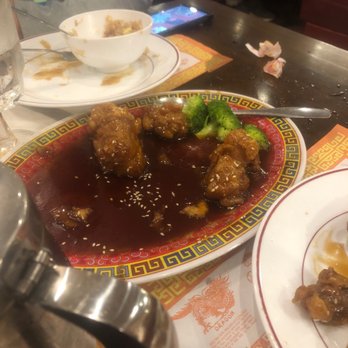 Lee's Hunan Chinese Restaurant - Sesame chicken and broccoli - Chinese Near Me - Aberdeen, Maryland Lee's Hunan Chinese Restaurant - Sesame chicken and broccoli - Chinese Near Me - Aberdeen, Maryland