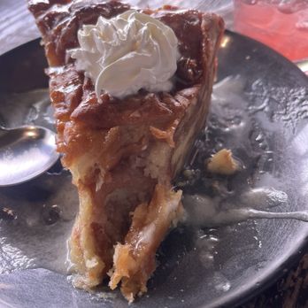 Walk-On's Sports Bistreaux - West Monroe Restaurant - Desert made with crispy cream donuts. - Cajun/Creole Near Me - West Monroe, Louisiana