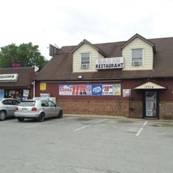 Three Roads Liquors