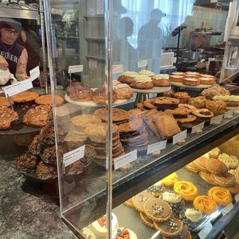 Kasama - Pastries - Filipino Near Me - Chicago, Illinois