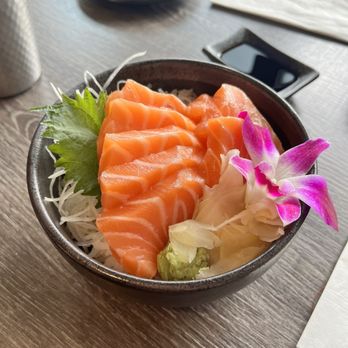 Sushi Pro - Salmon don - Japanese Near Me - San Jose, California