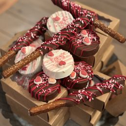 Yummy! Yummy! Loved my Valentine's Day goodies! Yummy! Yummy! Loved my Valentine's Day goodies!